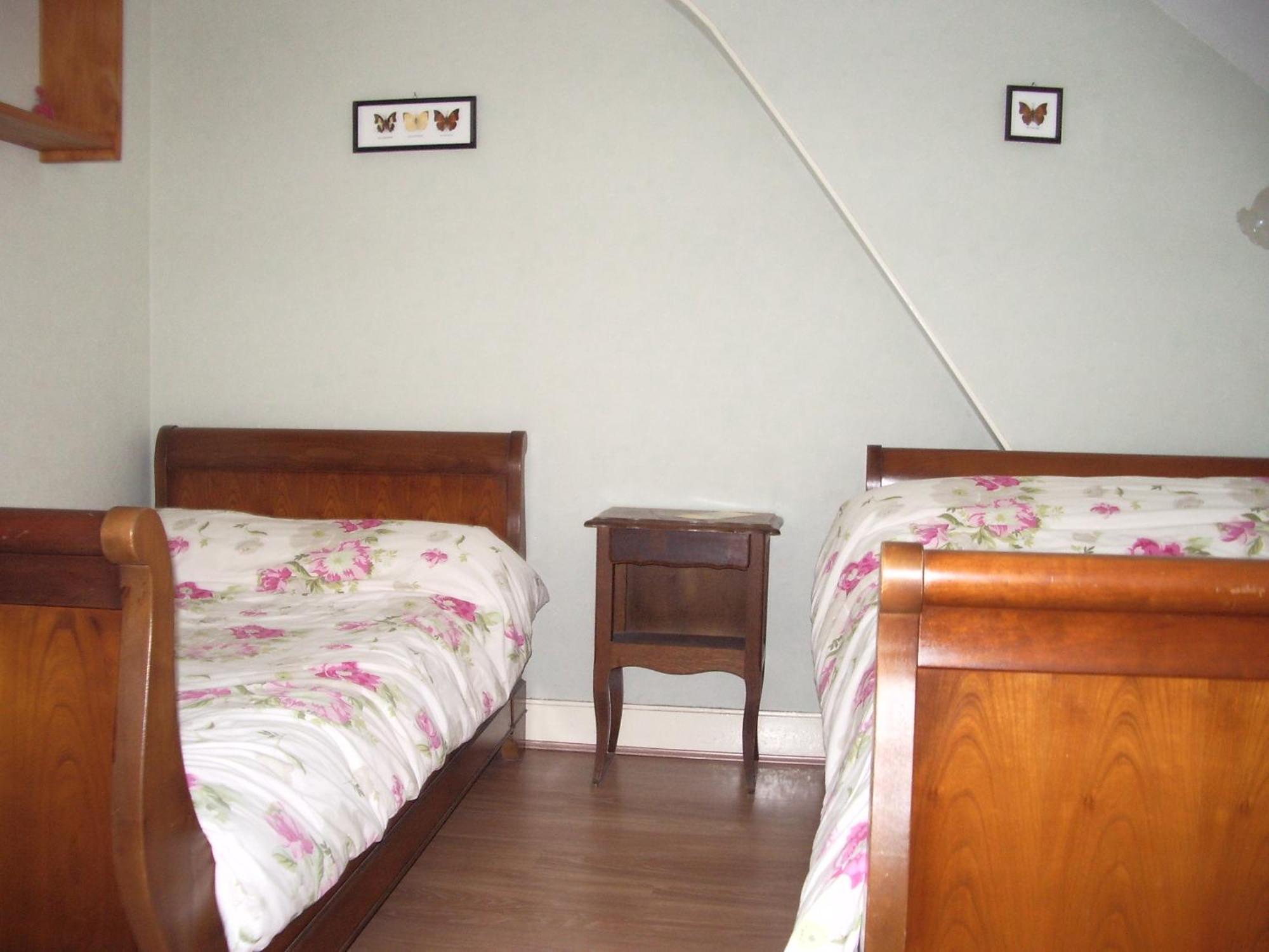Plaimpied-Givaudins Les Glycines B&B 외부 사진